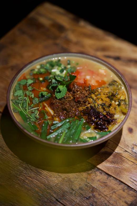 招牌肉酱小锅米线（肉末水腌菜有滋味） 商品图0