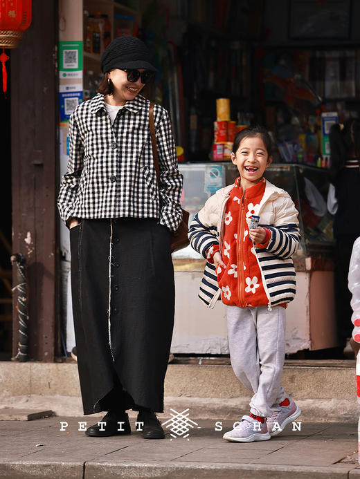 PETIT SCHAN小闪 CLO#729 Black Beach 黑沙滩 纯棉牛仔拼接设计感毛边花苞裙 商品图1