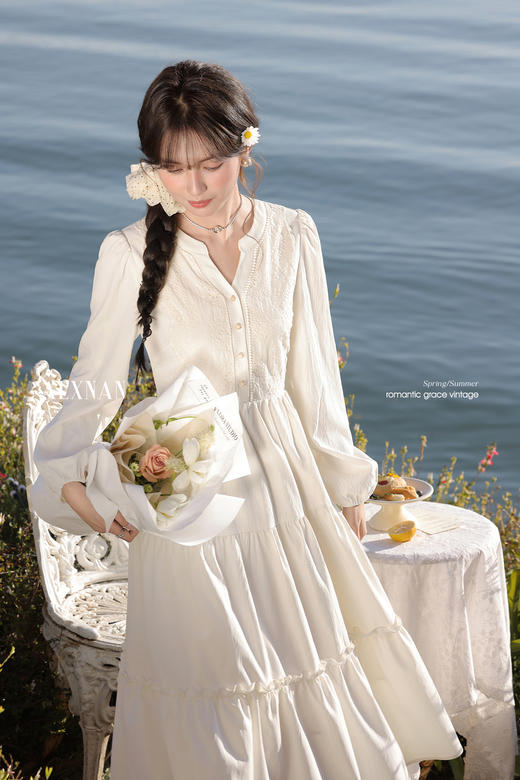 鹿向南  「皎月如新」杏色连衣裙 商品图5