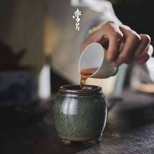 学古|紫砂建水 秋桂/蓝雪/海鼠/荷茎绿宜兴紫砂胎炉钧釉小渣斗 商品图1