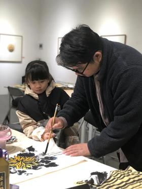 美术班 可选课程 儿童艺术坊/成人研修班（国画）/成人研修班（西画）