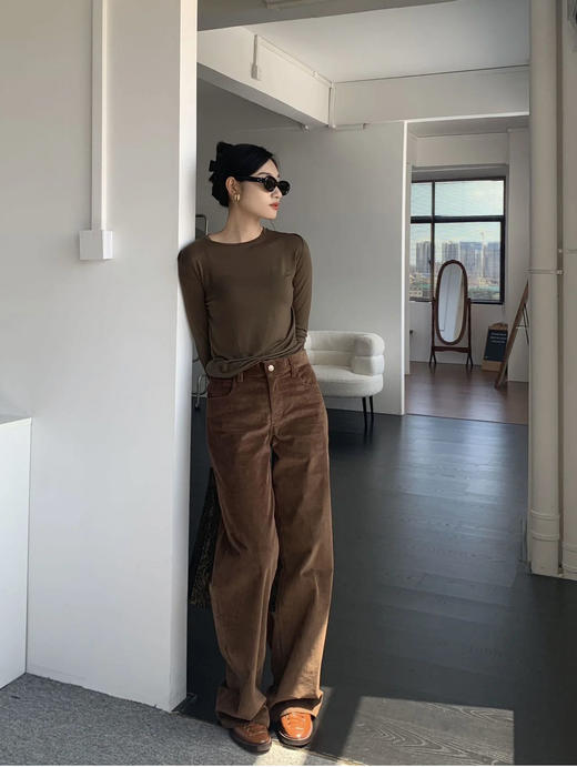 8色醋酸羊毛兰精天丝魔法T，全进口成分‼️  ✅美国伊士曼NAIA ™醋酸+澳大利亚羊毛+奥地利进口兰精天丝❗️  ✅后背缝线设计，显瘦 ✅3D立体剪裁 进口大王线加持，奢华工艺 商品图6