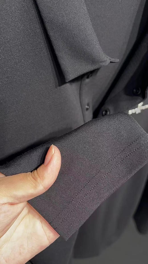 新款正品比音勒芬春季商务长袖polo衫简约通勤翻领T恤

尺码 M-3XL，黑色

原价980 商品图10