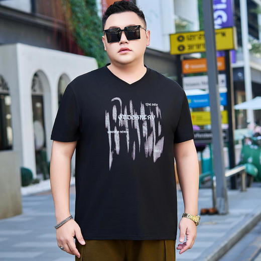 【纯棉】【DYG】大依优型大码男装纯棉V领T恤夏季新款美式高街字母印花t恤男士薄款宽松V领短袖t恤男 商品图2