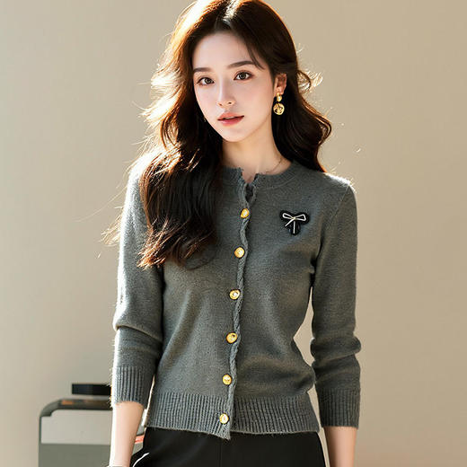 奢姿2025春装新款胖妹妹大码女装半开领针织衫女时尚休闲套头毛衣9651621313 商品图3