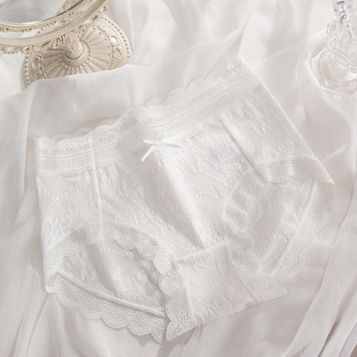 【半透蕾丝❗️5条装无痕波浪边内裤】满满的少女情怀，轻薄性感，透出肌肤，紫杉c净化底裆，无束缚感三角裤弹力中腰内裤QQ 商品图9