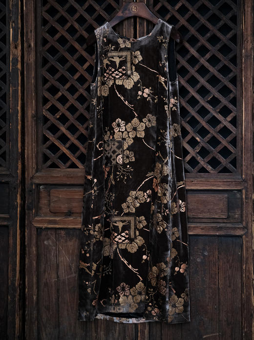 盛唐牡丹| 金棕色丝绒烫金长裙 商品图0