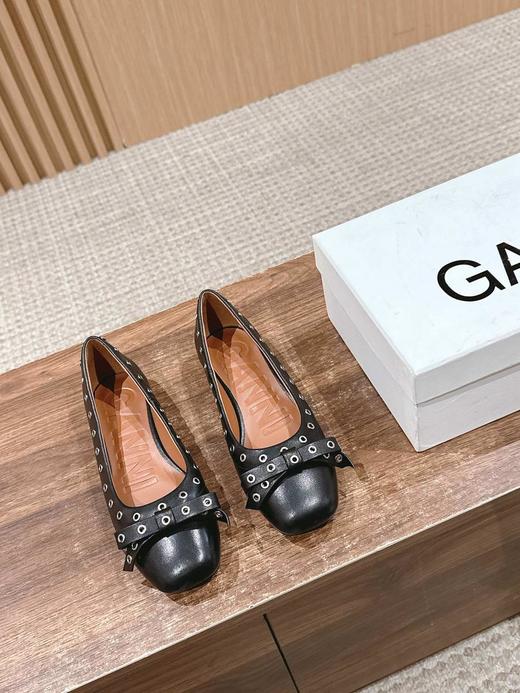 GANNI2025/ss甘尼早春款金属朋克风蝴蝶结芭蕾单鞋（HC） 商品图1