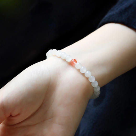 【经典】平安健康和田玉白玉女士手串6mm  和田玉老料羊脂玉新中式国风转运珠串带证书 商品图1