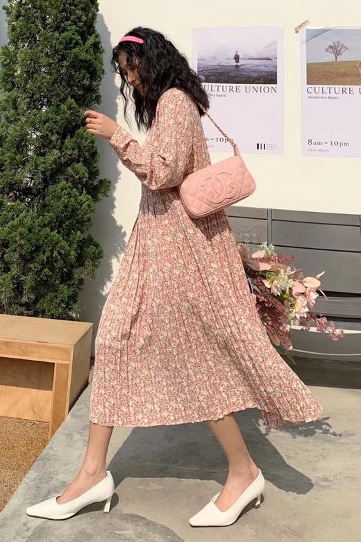 L.Fleuri 粉底碎花压褶连衣裙 11744 商品图4