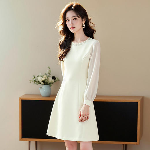 奢姿大码女装2025春季减龄钉珠设计时尚连衣裙胖妹妹通勤拼接裙子9951857142 商品图3