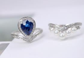 1.65ct刻面蓝宝石戒指