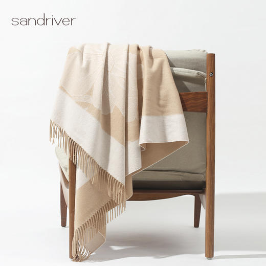 羊绒双面提花披毯SJF97W715N 商品图4