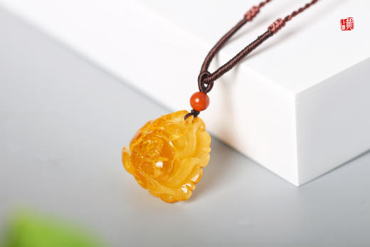 蜜蜡牡丹花吊坠 商品图1