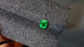 0.6ct刻面祖母绿裸石