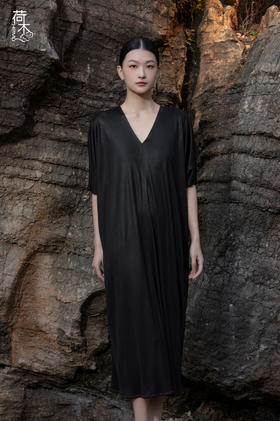 荷木HEMU丨墨莨·连衣裙