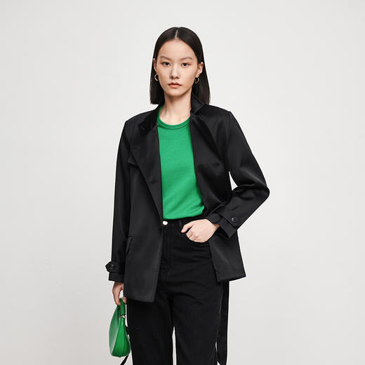 IN AND ON 缎面质感立领系带外套21428 商品图5