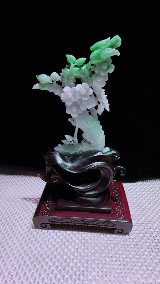 620864翡翠摆件【喜事眉梢】 商品图3