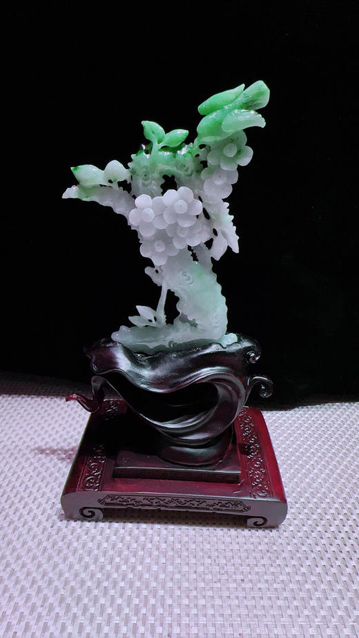 620864翡翠摆件【喜事眉梢】 商品图4