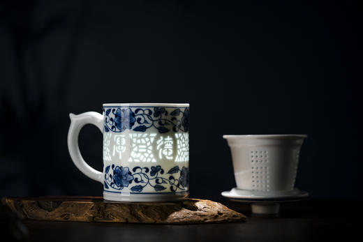 富玉 |  景德镇陶瓷手绘厚德载物茶漏杯大容量水杯带盖水杯 商品图2