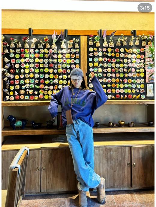 一店7k （纯原过检！）四针六线工艺！配色完美 舒适度 💯分 ！L.L.B情侣款圆领插肩袖卫衣 3款选 商品图6