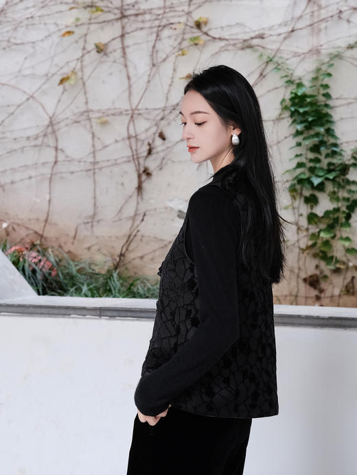 盛唐牡丹| 冰裂梅花纹漳缎对襟马甲 商品图5