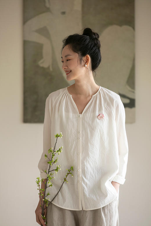 牧衣游原创棉麻混纺净色衬衫 限量福利款 雅云【不支持会员折】 商品图5