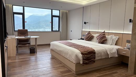 松之光昌江酒店-智慧大床房（含双早） 商品图2