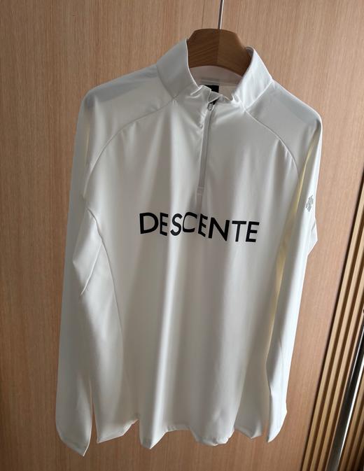 点此购买 迪桑特春秋季男士运动休闲半拉链上衣打底衫 jh 309564 商品图1