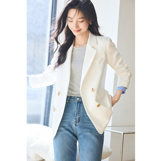 VICTORIA&VERA女装春季“如沐春风”成熟气质款显瘦百搭纯色西装外套 商品图3