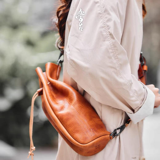 学古|传家壶·迷你全手工真皮壶包Horween款 便携随身包户外牛皮 商品图1