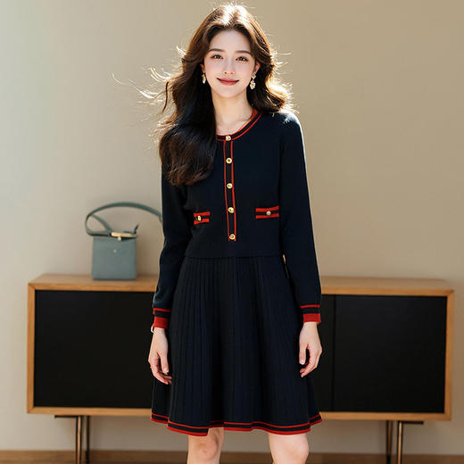 奢姿2025秋季新款胖妹妹大码女装撞色针织连衣裙圆领气质优雅裙子9851820055 商品图4