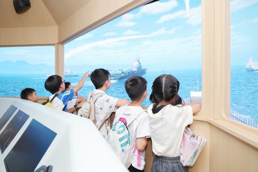 科技迷的盛宴【探秘大国重器·一日研学营】获官方证书➕文明兴蓉服务6 小时
🦾2025 开大飞机，玩机甲大师，开启科技研学探索新体验 商品图10