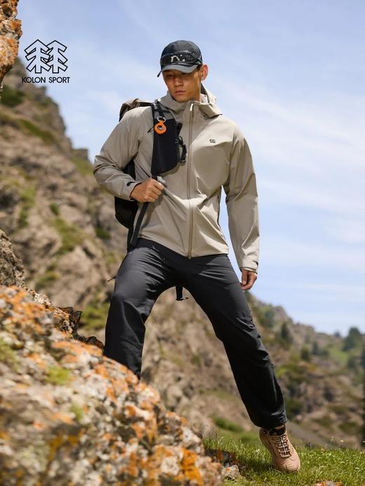 点此购买 可隆春秋季男士GTX 2L戈尔户外休闲衣防水整衣无缝压胶工艺冲锋衣 LL 309595 商品图6