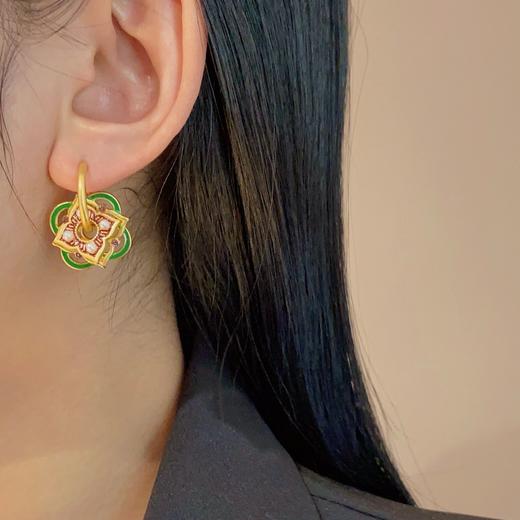 「小众设计！国潮复古」原创宫廷风耳环个性镂空彩绘耳扣一款多戴耳时尚饰品 商品图2