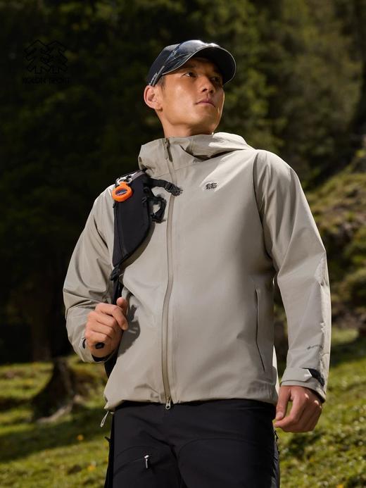 点此购买 可隆春秋季男士GTX 2L戈尔户外休闲衣防水整衣无缝压胶工艺冲锋衣 LL 309595 商品图7