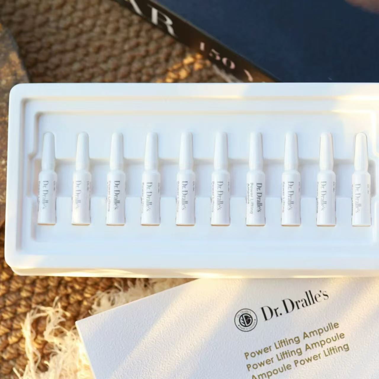 把垮下的脸拉回来！戴乐博士时空焕颜安瓶紧实提拉细腻淡细纹精华