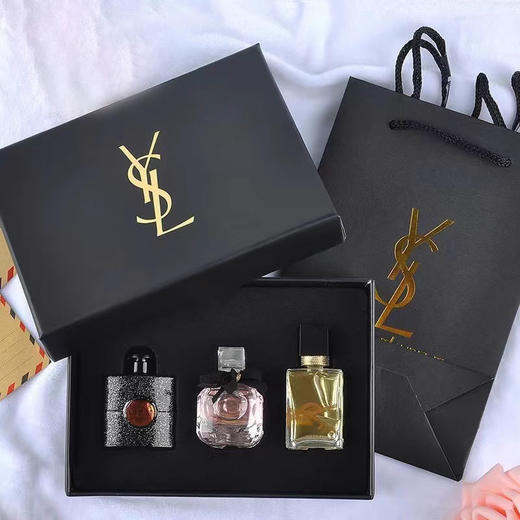 【一个礼盒让你拥有3种风格的女友】YSL圣罗兰香水小样套盒 商品图1