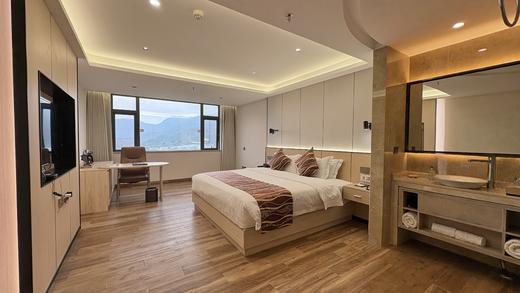 松之光昌江酒店-智慧大床房（含双早） 商品图0