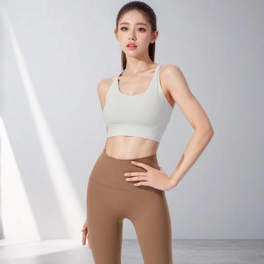 跃牌【美西西系列】一体固定杯细肩带交叉美背防震跑步瑜伽背心WX-391 商品图2