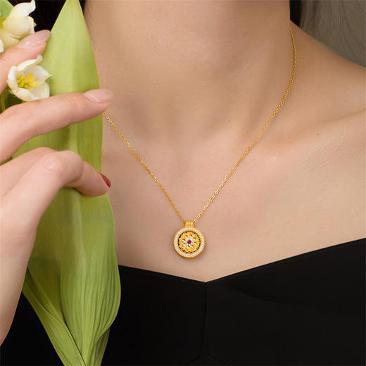 【热卖臻品】芳华-美人如花吊坠 宝相花足金黄金钻石红宝石挂坠MEMORA诗普琳LP458001 商品图2