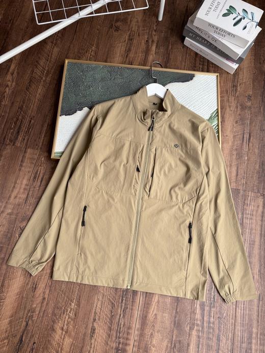 点此购买 露露春秋季男士休闲立领外套 LL 309585 商品图2