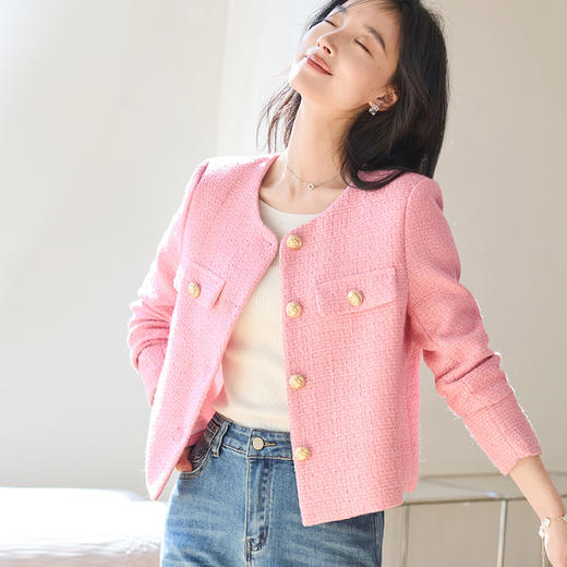 VICTORIA&VERA女装春季“法香告白”小香风高级感减龄金扣圆领短款外套 商品图1