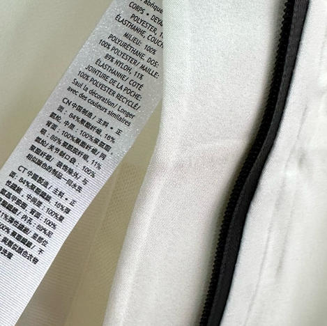 【2月18日 上午12:30 秒杀】一年四季可穿的 Lu家 三色 立体 短款压胶冲锋衣 透气网布拼接设计 商品图9