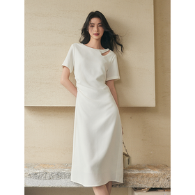 棉仓353616025-初棉镂空水滴领连衣裙