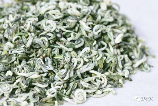 彩农茶·云蕊｜2026年明前头采老树新芽，芽蕊滇绿。 商品图6