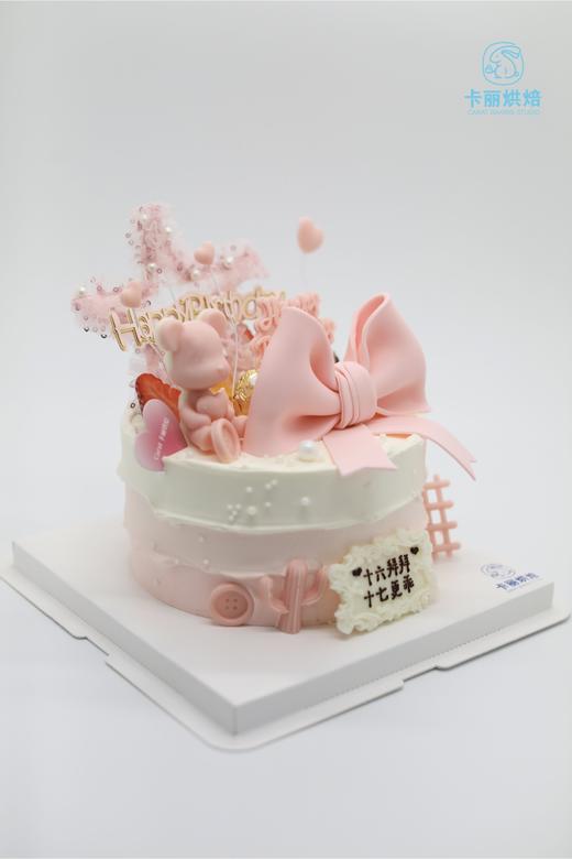 小熊蝴蝶结翻糖蛋糕 商品图2