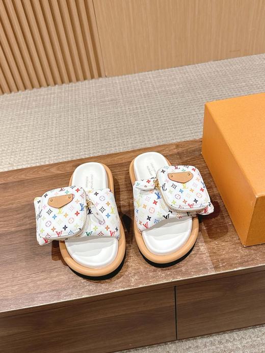 驴家面包拖一爆款最新lv一出即巅峰的超爆款的老花拖鞋面包的脚感软绵绵的超舒服（HC） 商品图2