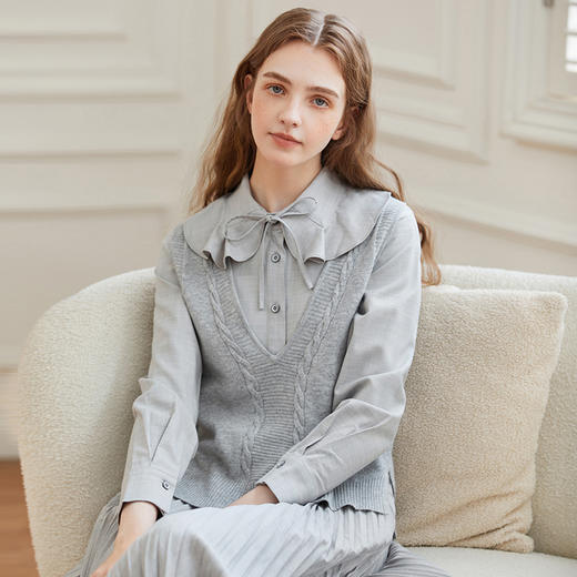 Famecoco范可儿羊毛无袖马甲背心女士秋款V领开叉叠穿套头马夹F225CA017 商品图5