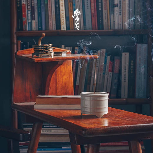 学古|弦纹香炉 景德镇陶瓷米黄釉工夫茶道香道专用空熏杯 商品图0